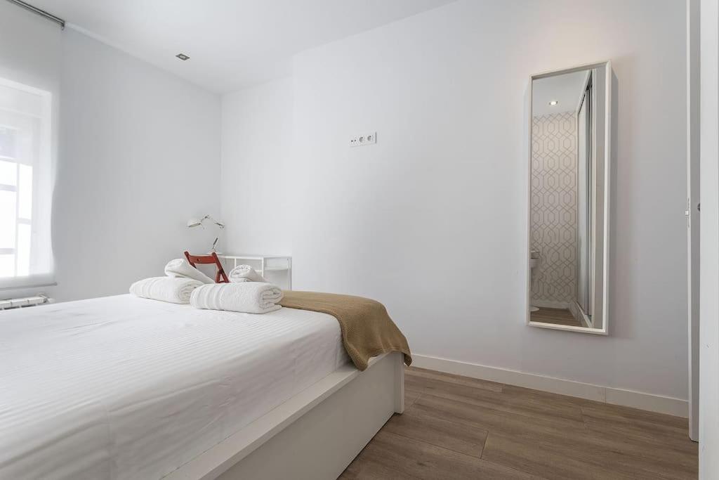 Apartament Alcam Castellana La Paz Madryt Zewnętrze zdjęcie